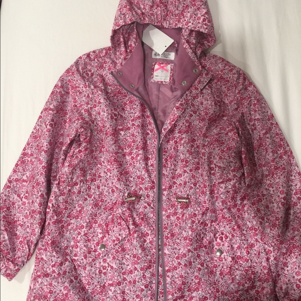 NWT H&M girl’s raincoat/windbreaker 9-10 yr